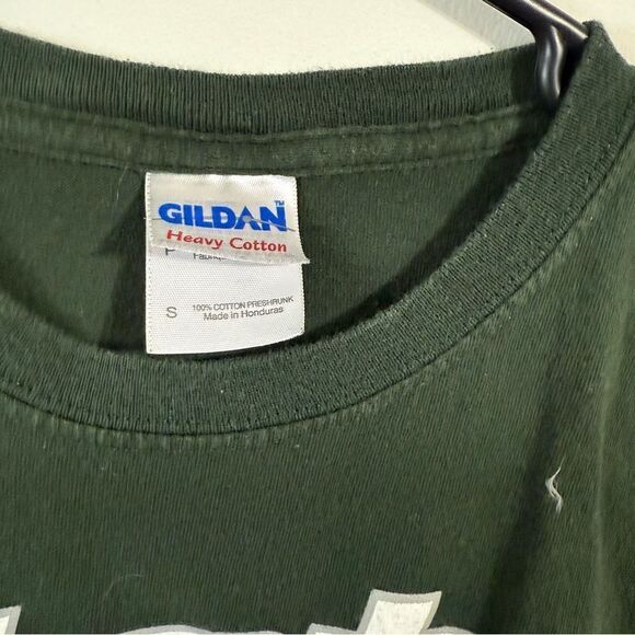 Gildan Black Short Sleeve Tee with Bold Graphic - Picture 3 of 4